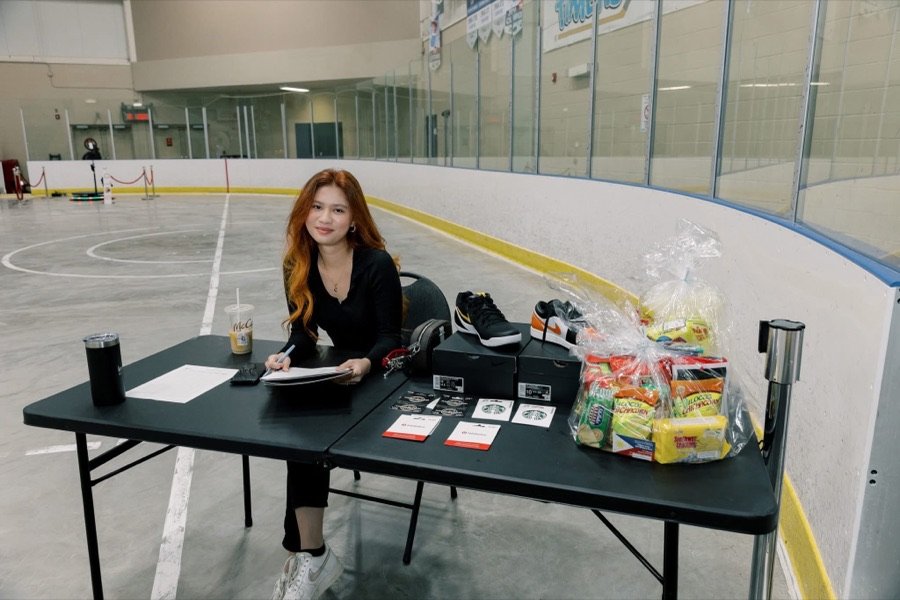 Guest check-in and prize table